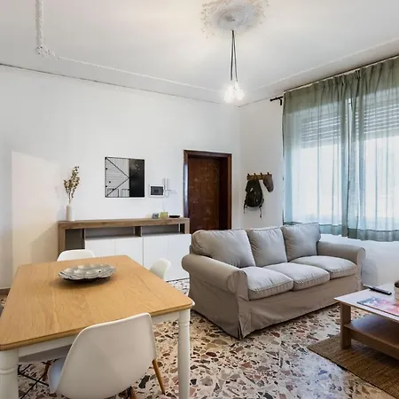 Trigona 4 Apartment *