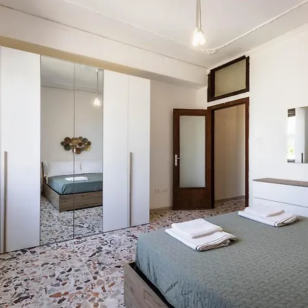Trigona 4 * Ното